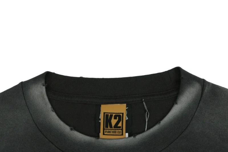 Neckline