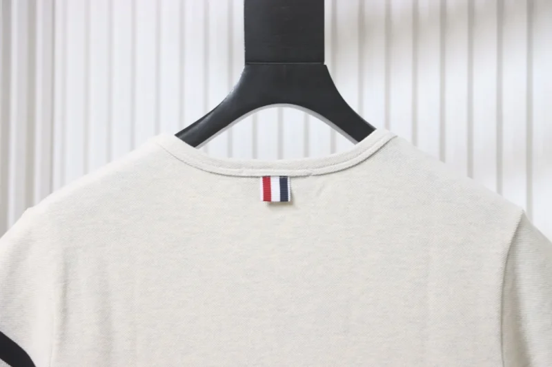 Back Neckline