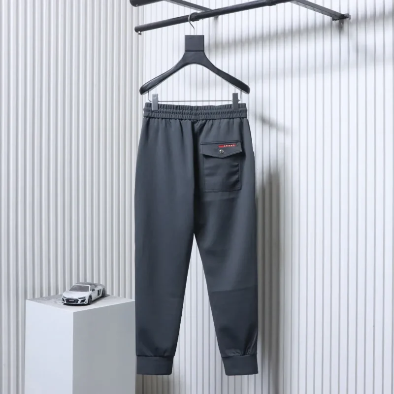Back Back Pocket Flap Red Stripe Casual Trousers