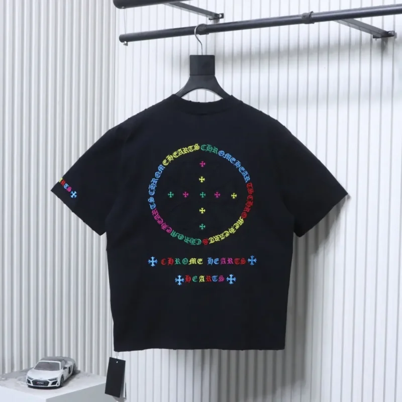 Back CH Colorful Horseshoe Logo Print Cotton T-Shirt