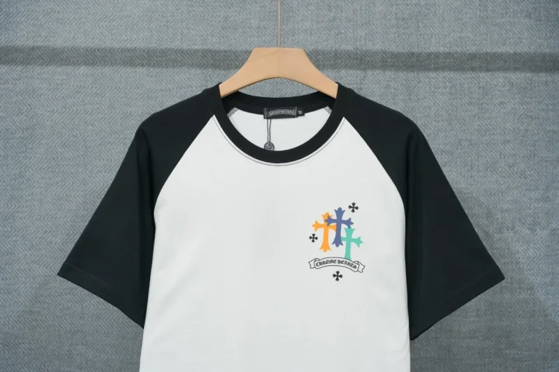 Neckline