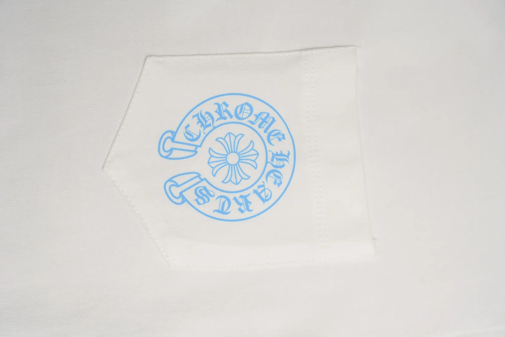 Pocket with Logo