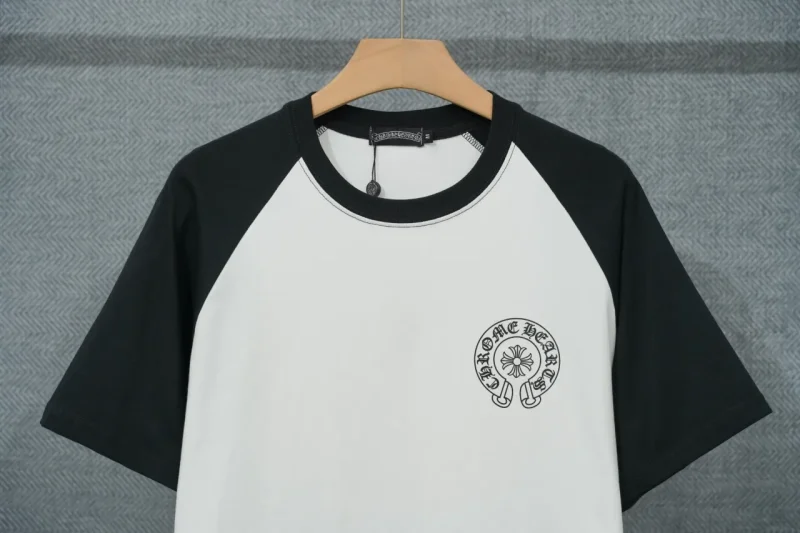 Neckline