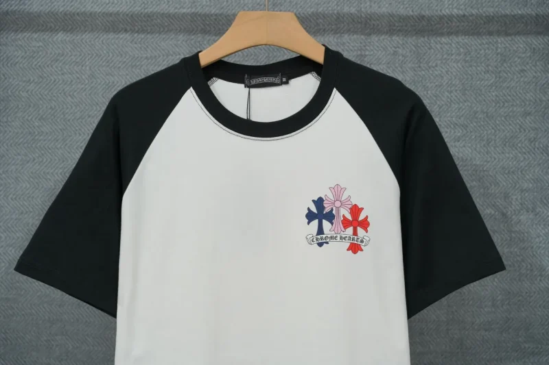 Neckline