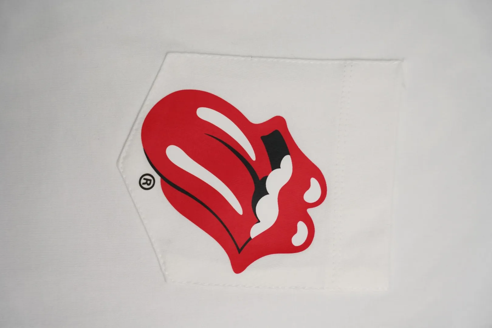 Pocket with Red Tounge Logo