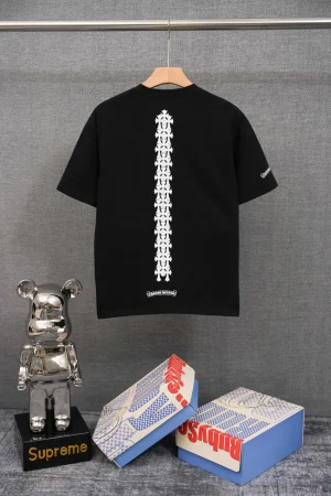 CH Vertical Cross Pocket T-Shirt