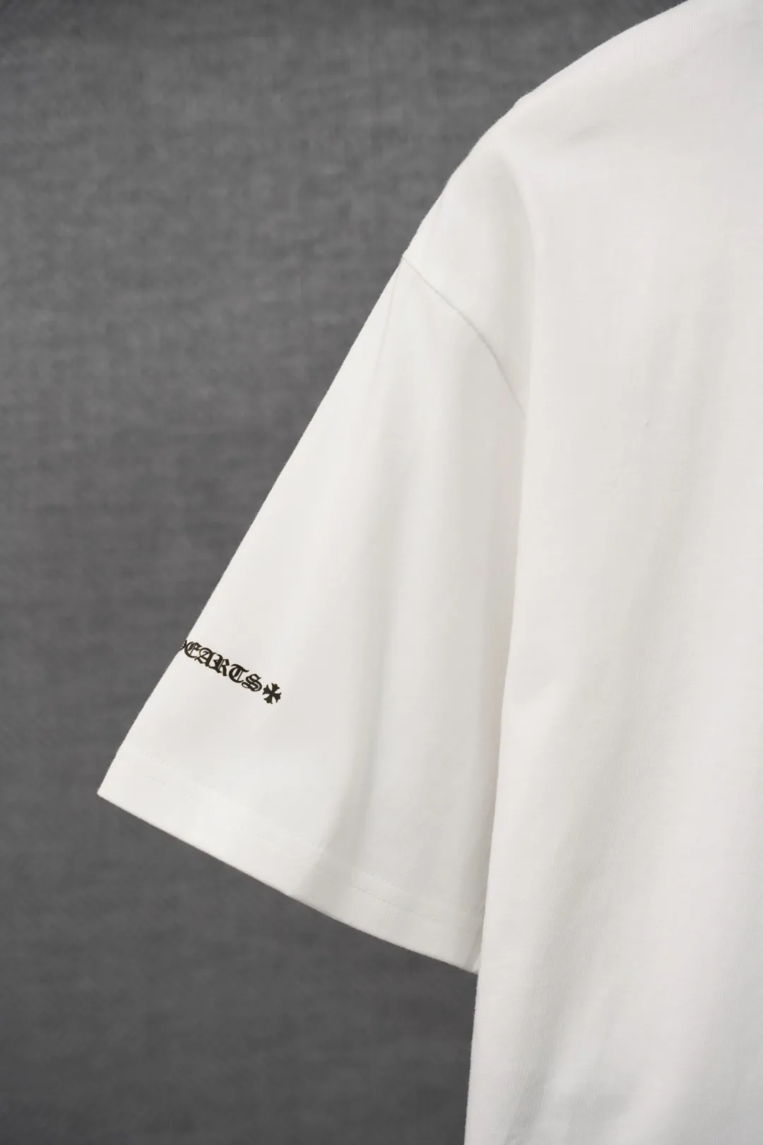 Short sleeve
