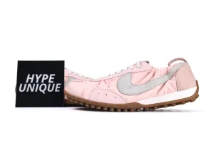 Moon Shoe SP x Jacquemus Aluminum Pink Pair Profile Display
