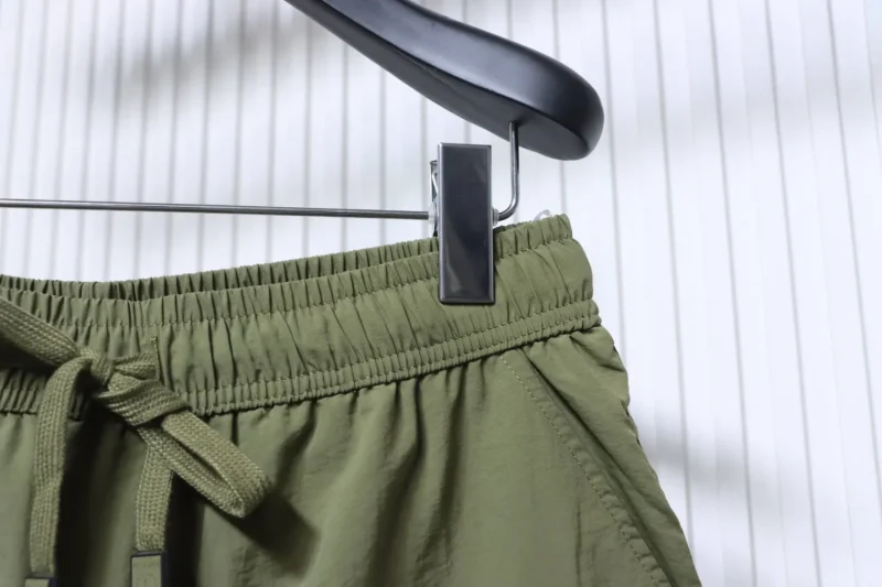 Half View Waistline