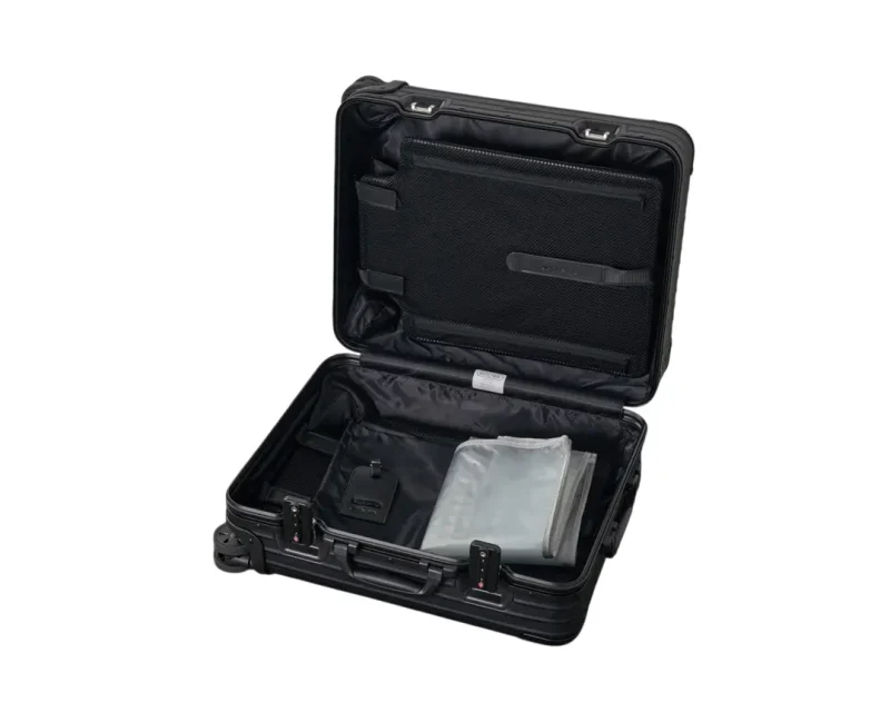 Case Interior