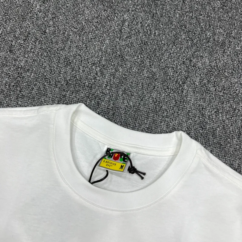 Neckline