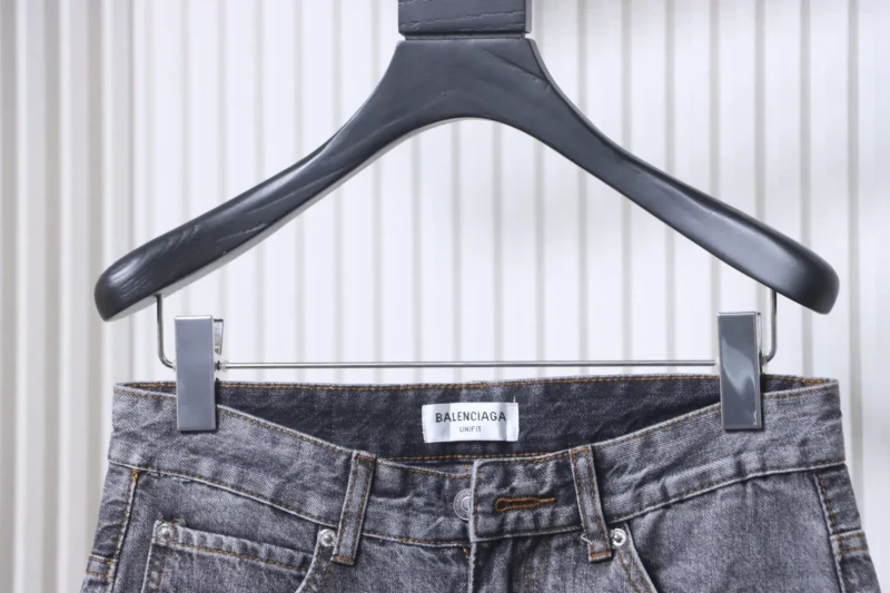 Waistline