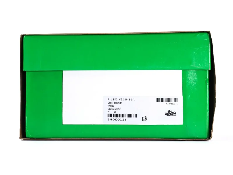 Shoe box