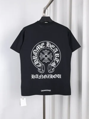 Back CH Print Horseshoe Short-Sleeve T-Shirt