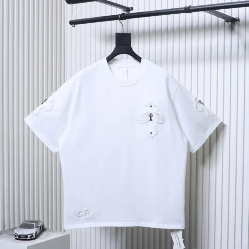 CH Tasseled Appliqué Cross T-Shirt