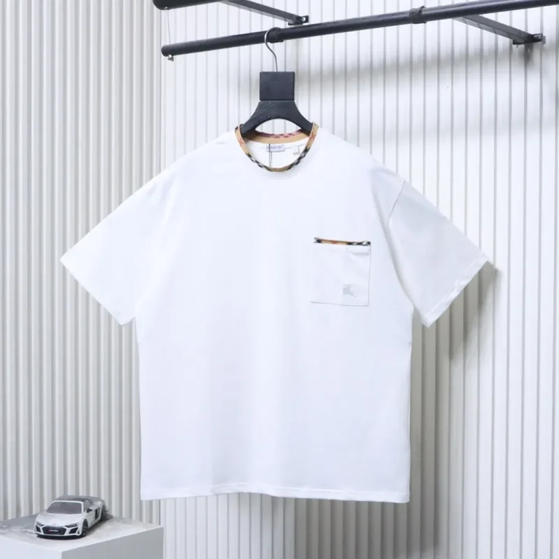 Check Trim Pocket T-Shirt