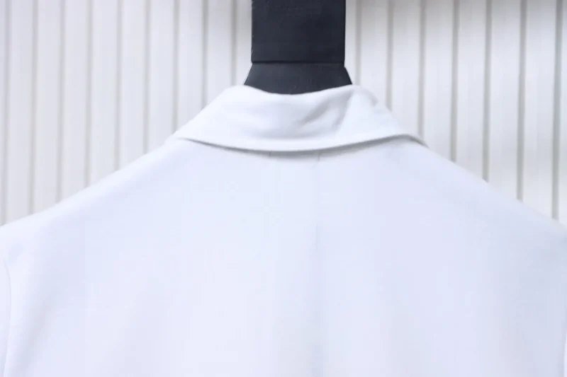 Back Neckline