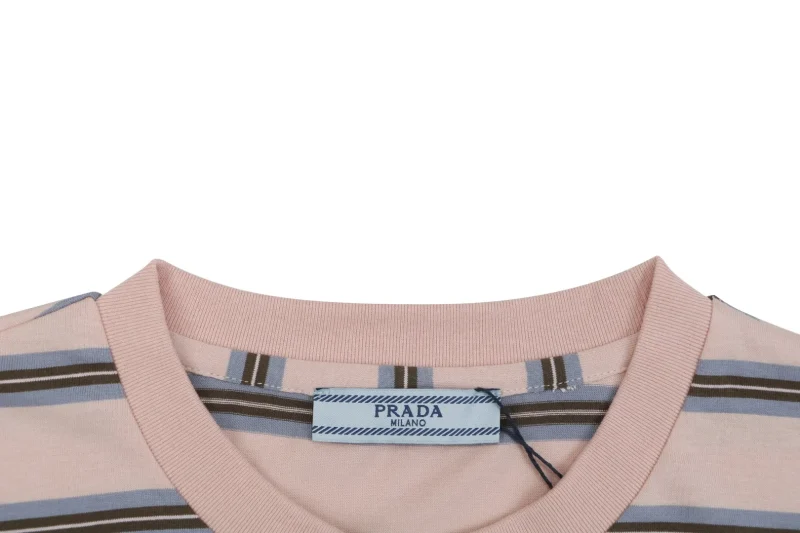 Close-up Collar