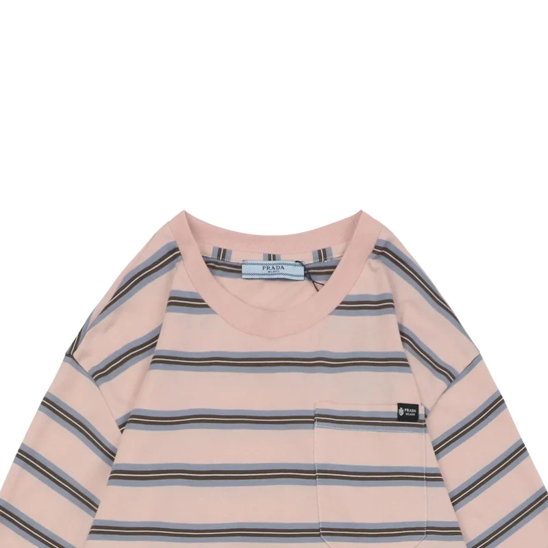 Neckline