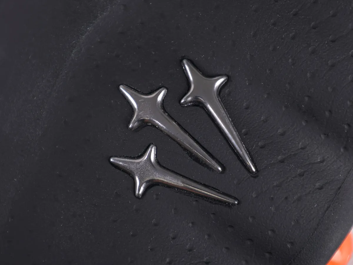 Logo 3 Star Detail