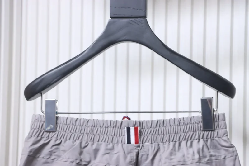 Back Waistline
