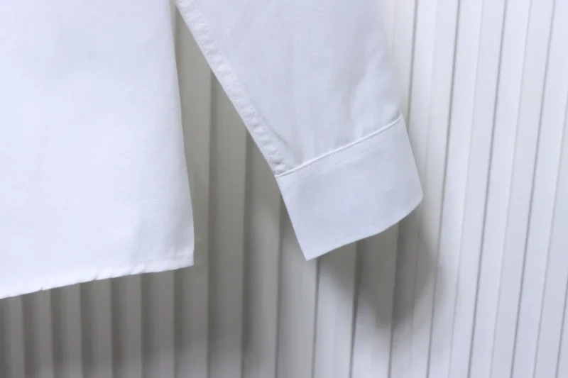 Long Sleeve Detail