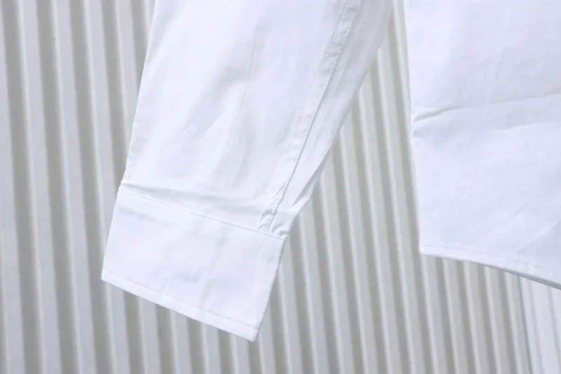 Long sleeve Detail