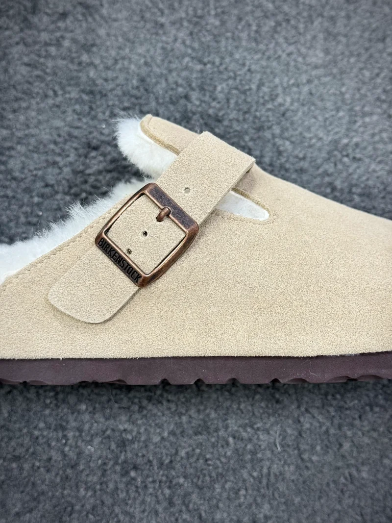 Strap Detail