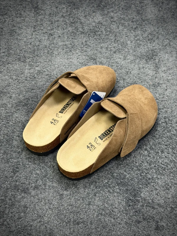 BK Loma "Khaki" Suede Velcro Clogs