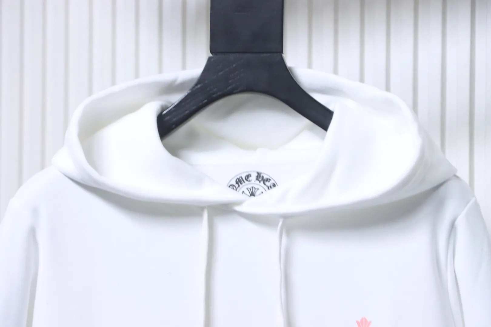 Collar Detail