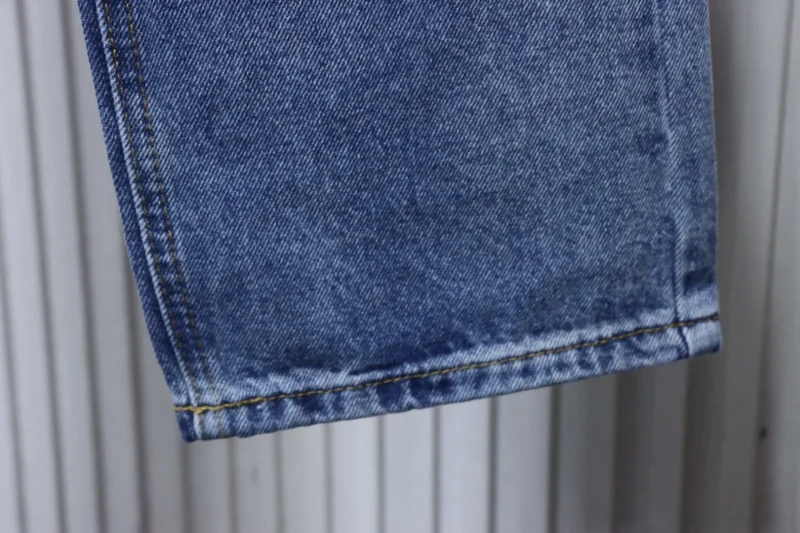 Bottom Hem Detail