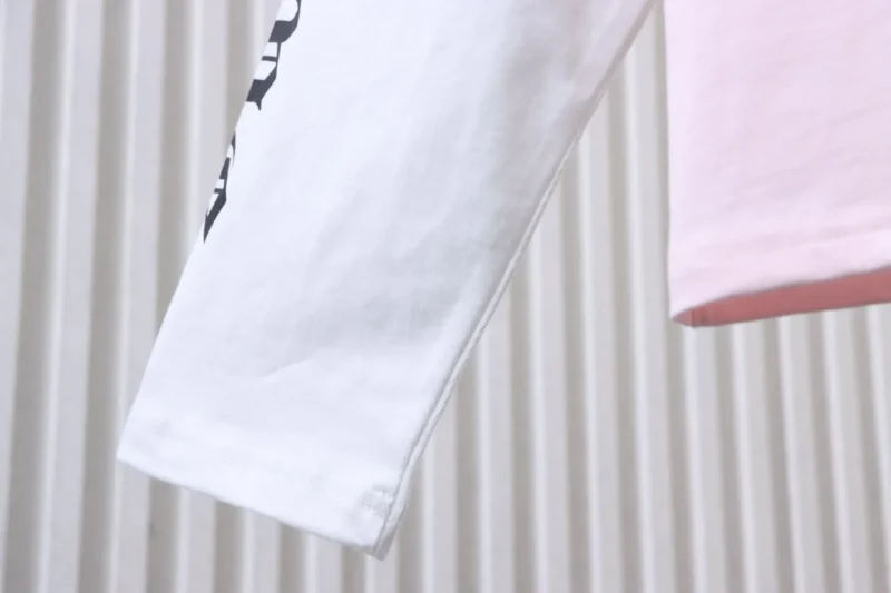 Long Sleeve Detail