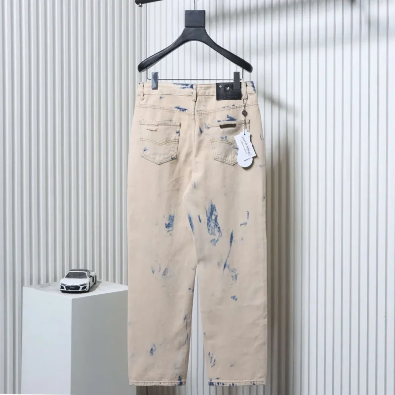 Back CH Multicolor Cross-Patch Distressed Washed Jeans