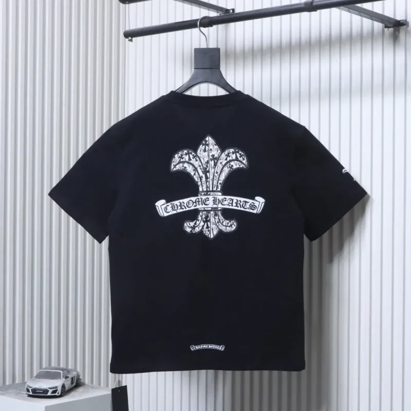 Back CH Pocket Cross Graphic T-Shirt