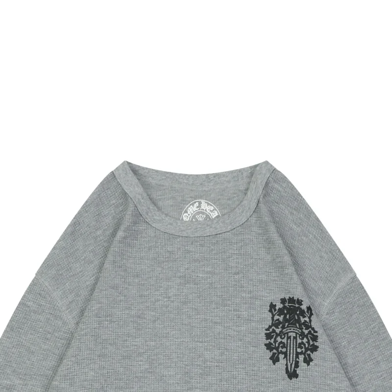 Neckline