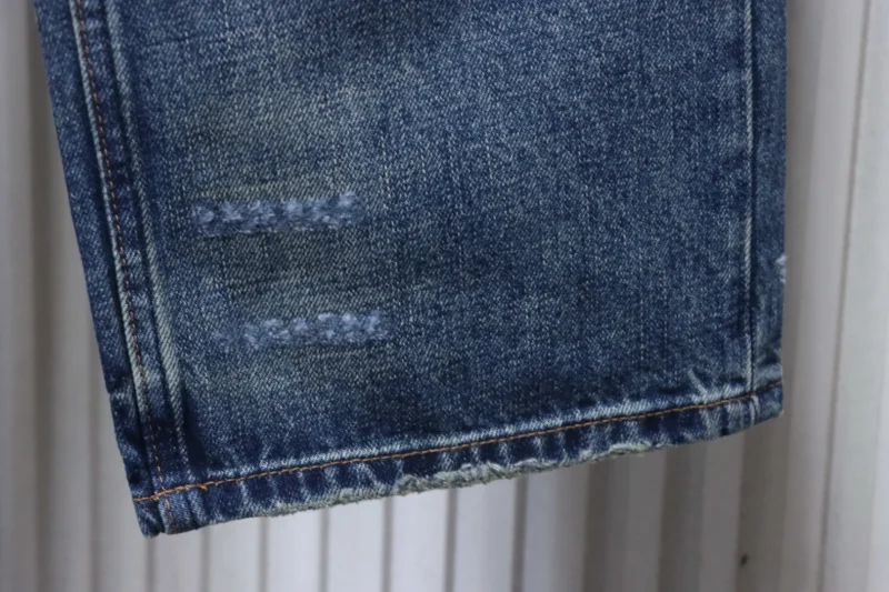 Bottom Hem Detail