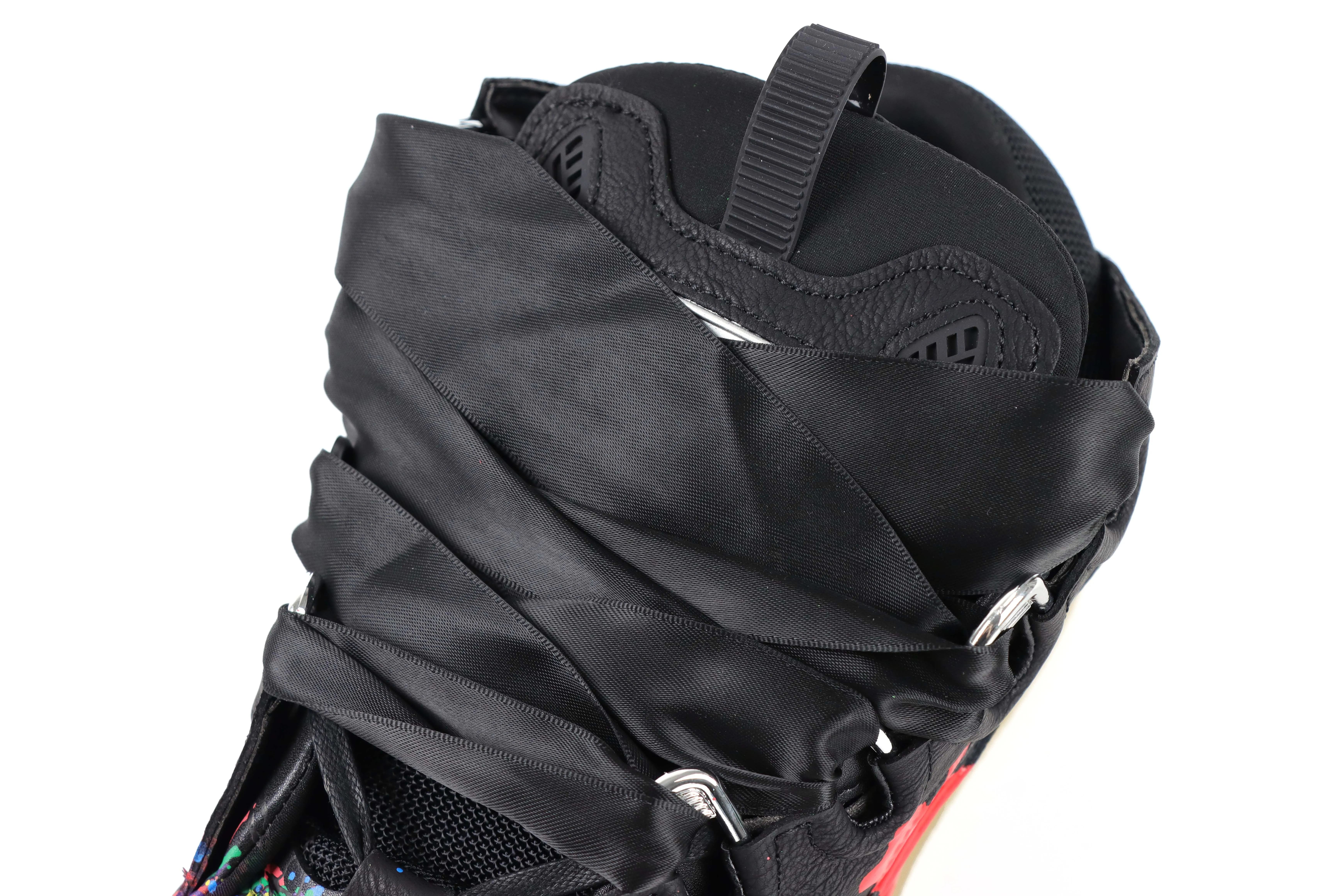 Shoelace Detail