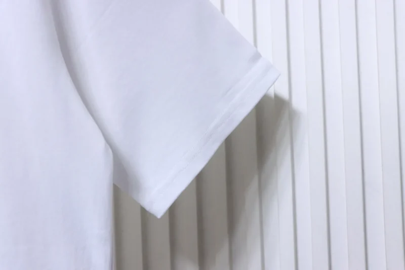 Short Sleeve Detail
