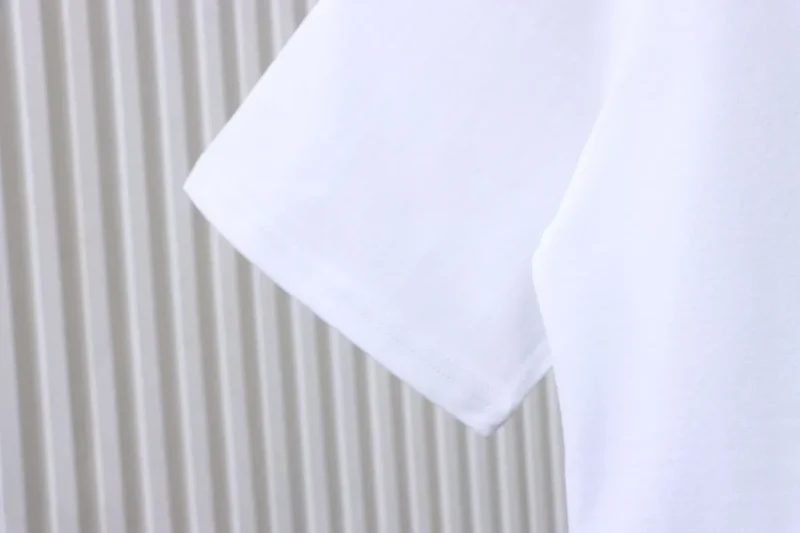 Short Sleeve Detail