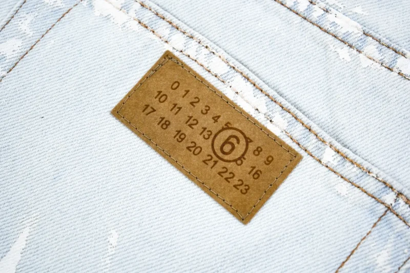 Brand tag
