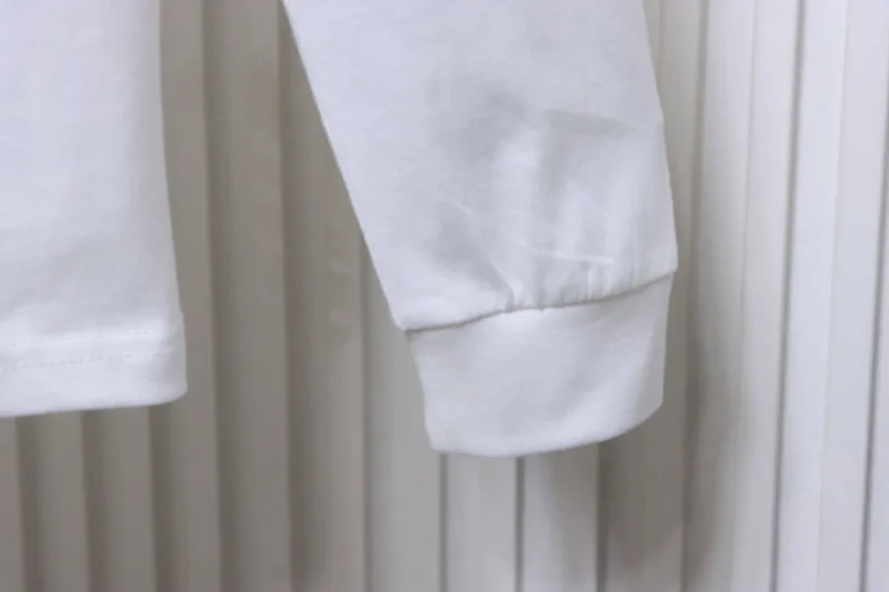 Long Sleeve Detail