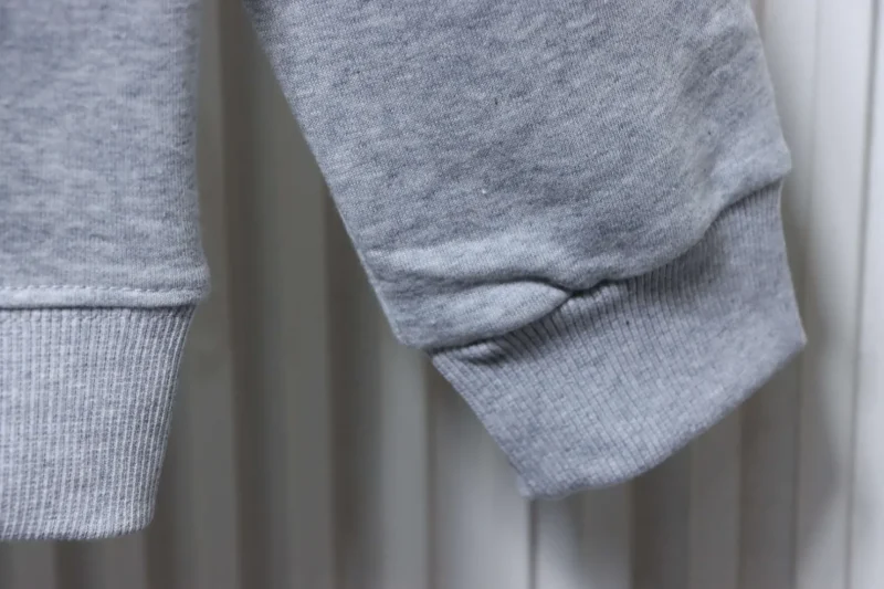 Long Sleeve Detail