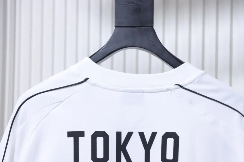 Back Neckline