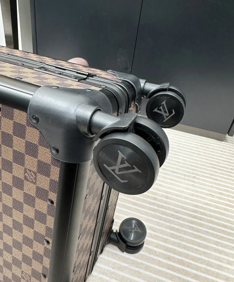 Damier Ebene luggage spinner wheel detail