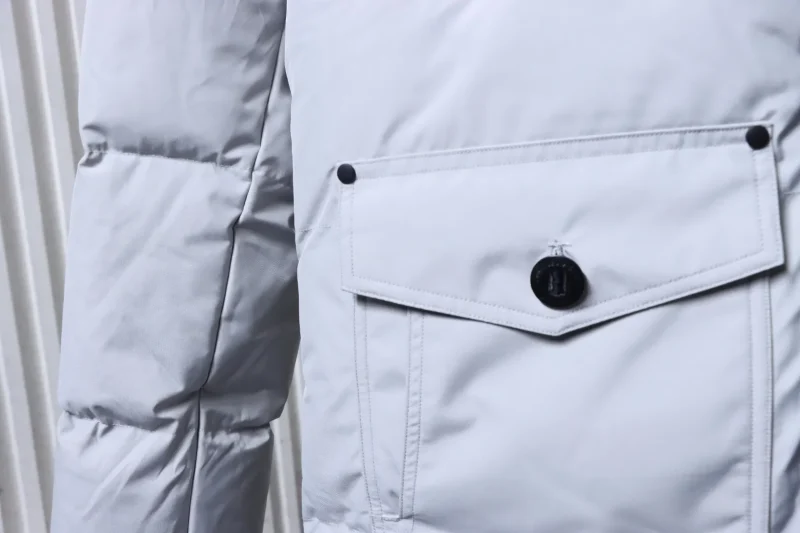 Pocket Detail