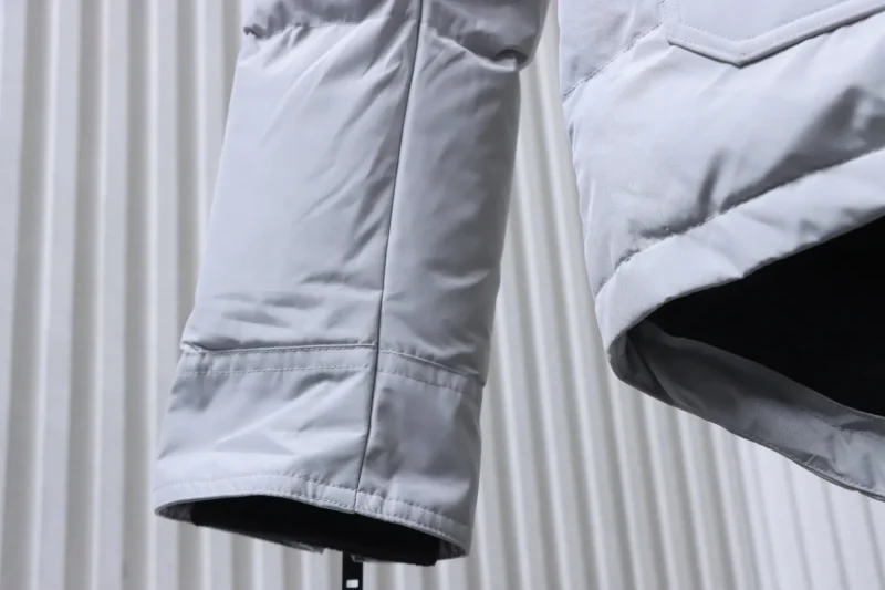 Long Sleeve Detail