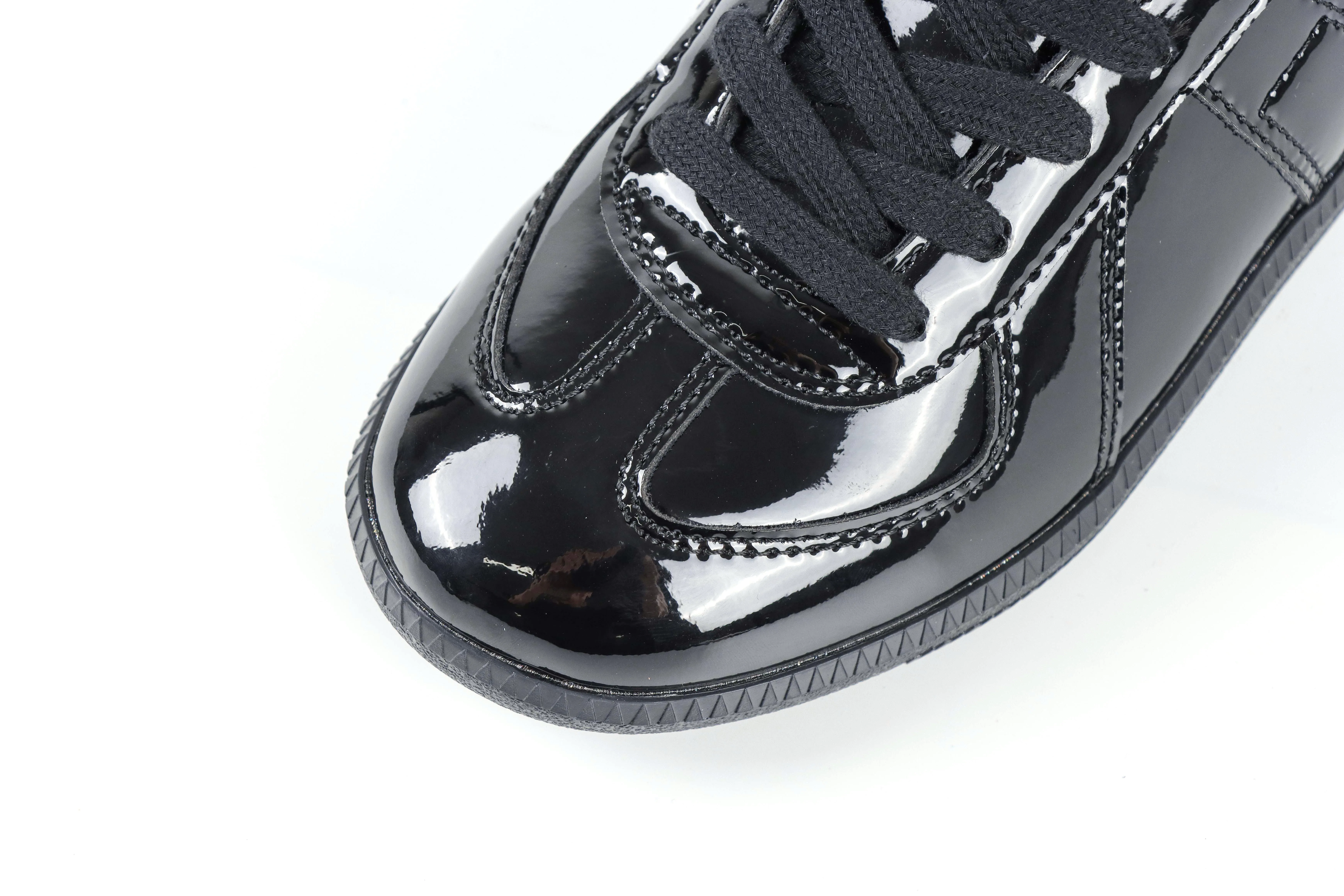 Mesh Toe Box