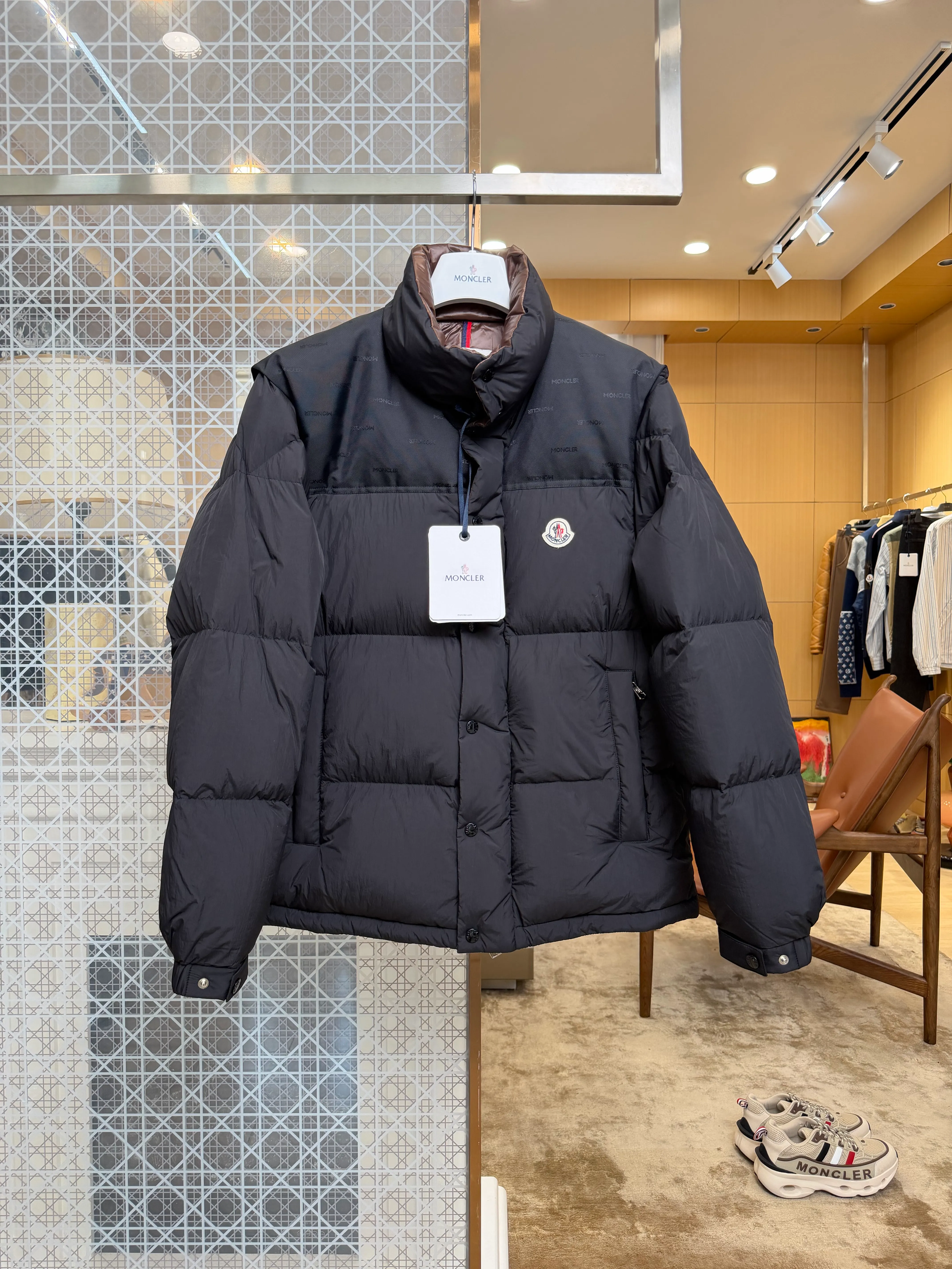 Mcler 2-in-1 Detachable Sleeve Down Jacket