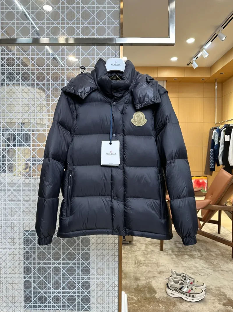 Mcler Detachable Sleeve Hooded Down Jacket