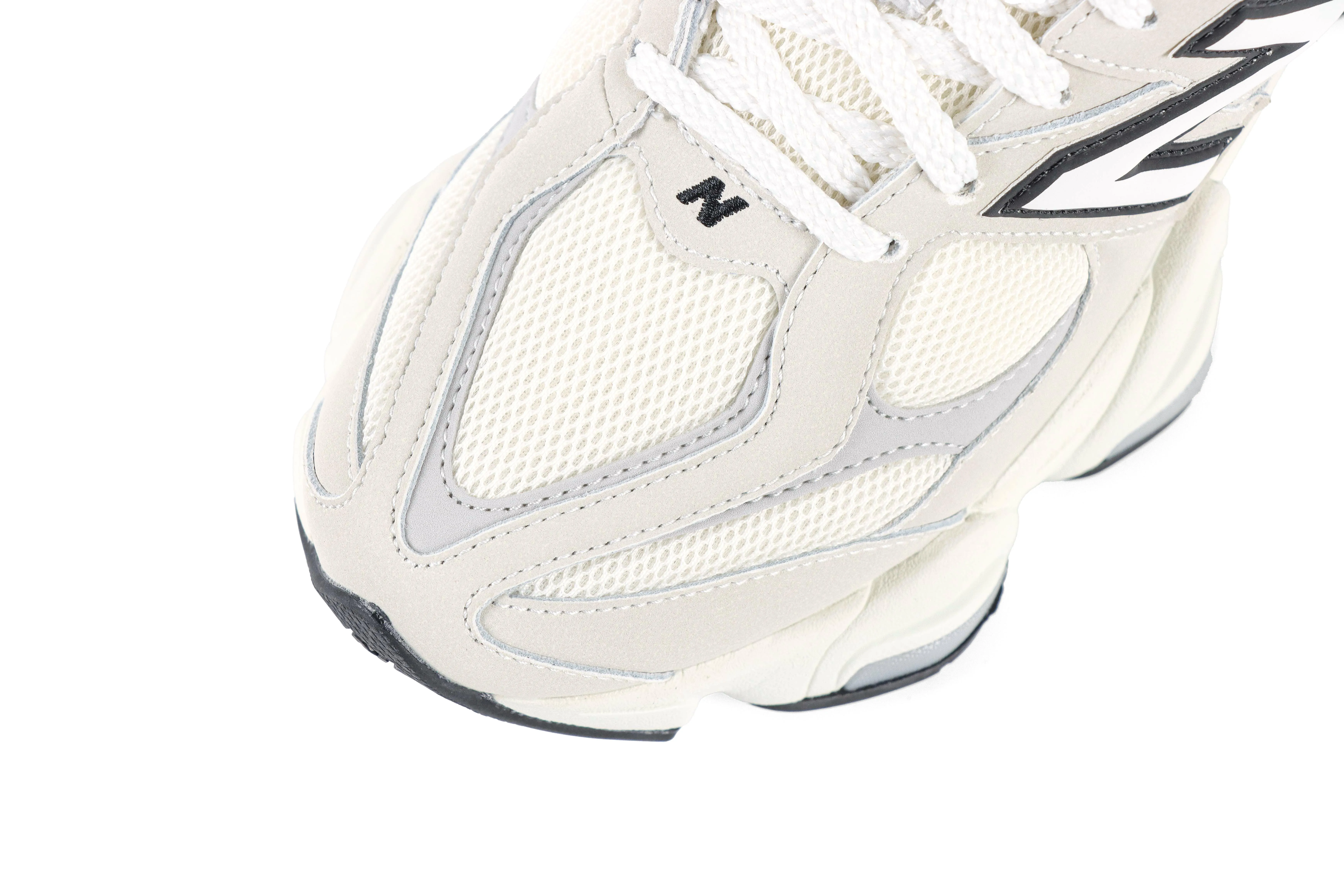 Mesh Toe box
